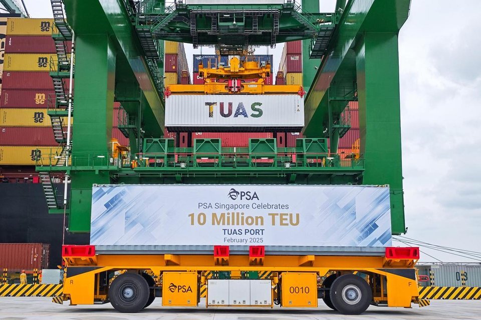 Tuas Mega Port 10 Million TEU